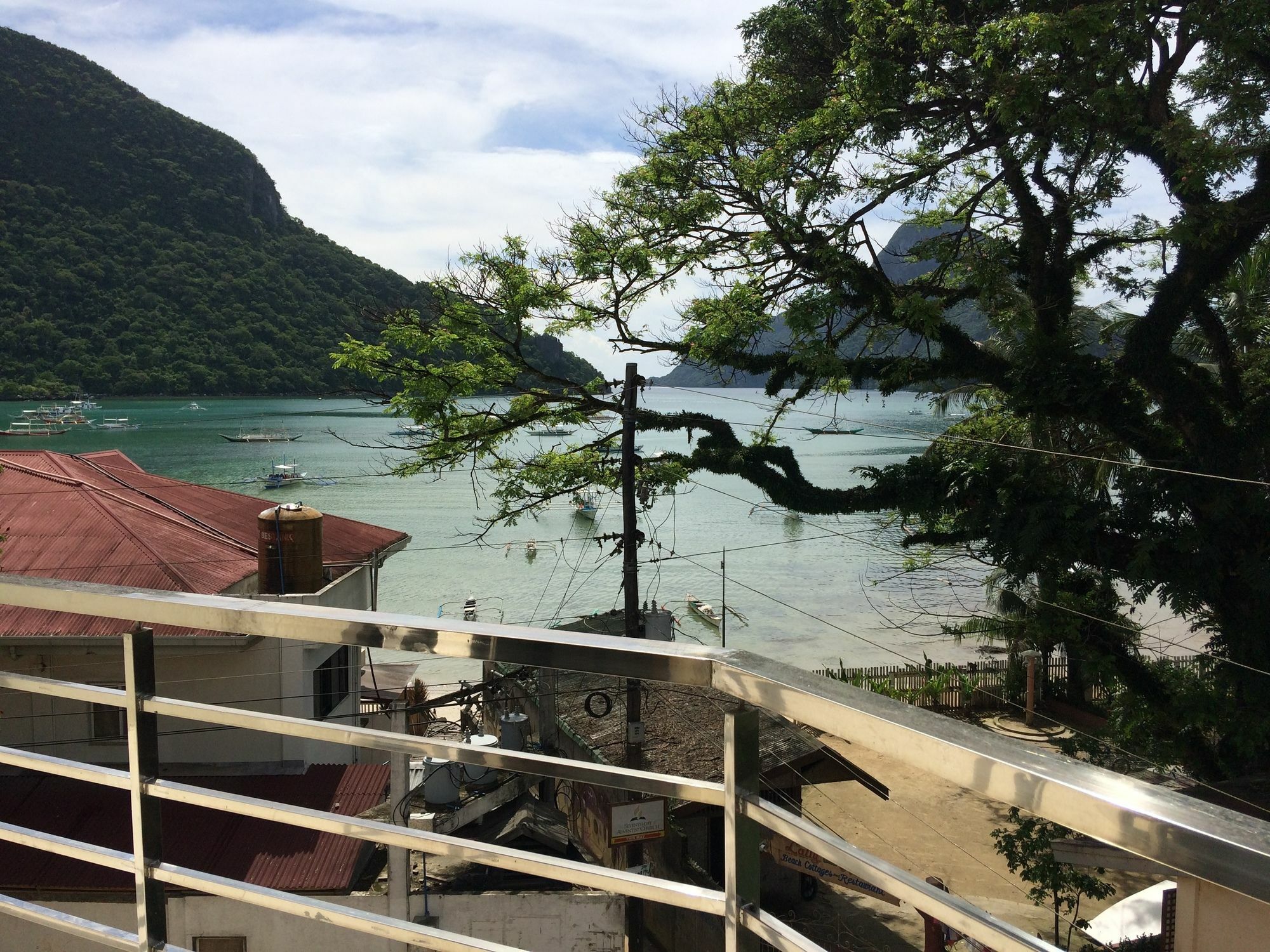 Inngo Tourist Inn El Nido Exterior foto
